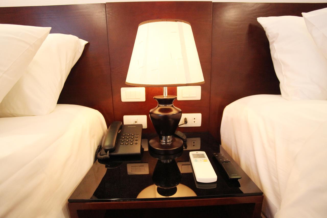 Camellia Hotel Нин Бин Екстериор снимка