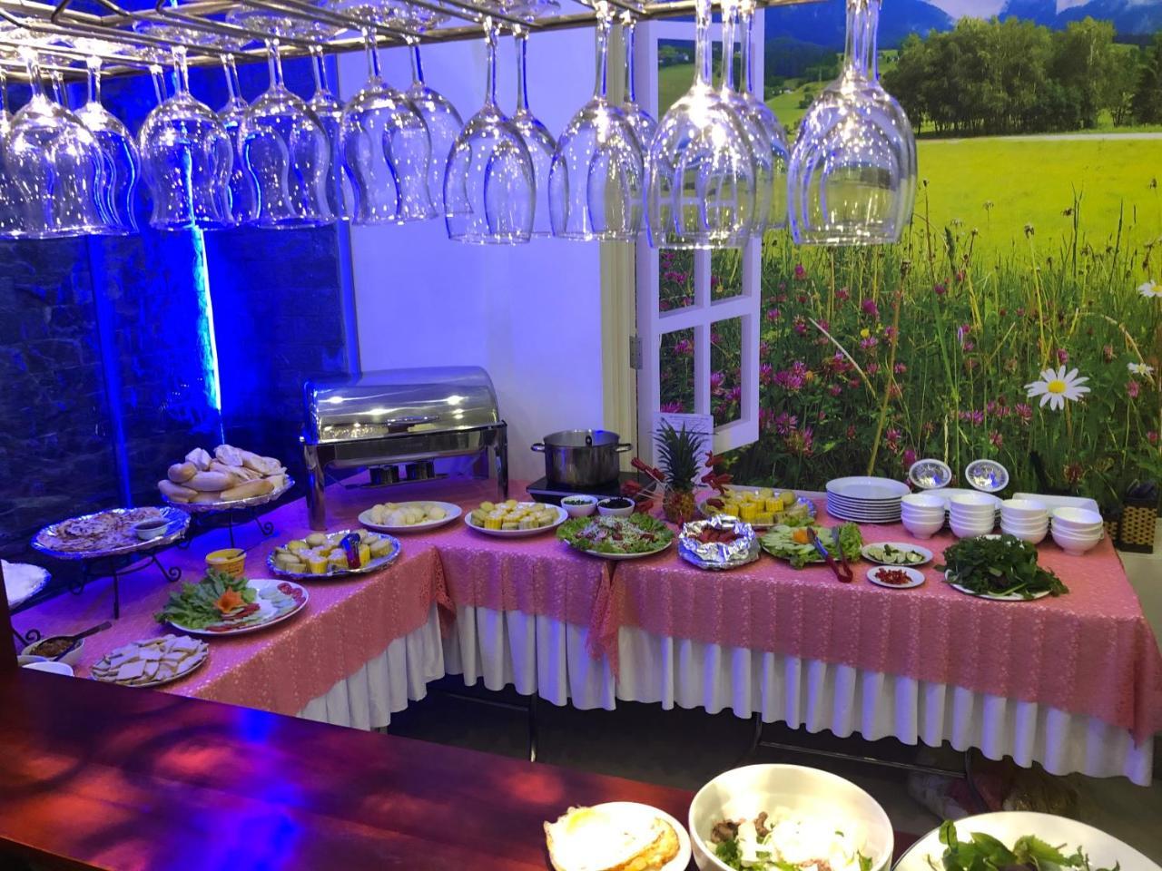 Camellia Hotel Нин Бин Екстериор снимка